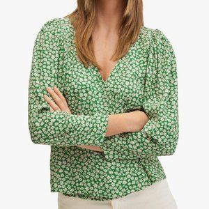 NWT - Mango green button top